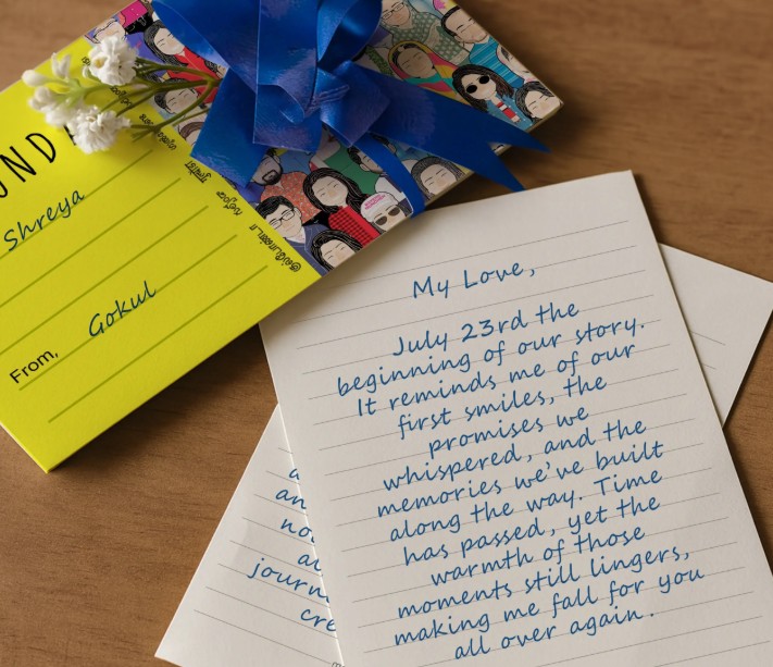 Quartet: Set of 4-5 Personalized Gifts for the Family